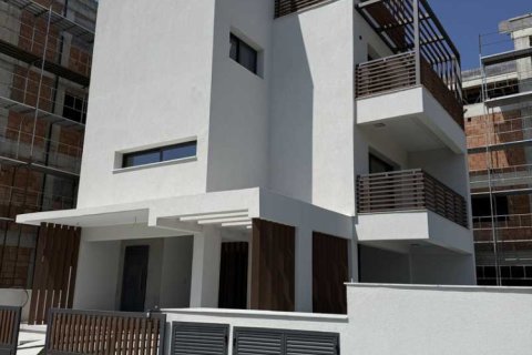 4 bedrooms Villa in Germasogeia, Cyprus No. 29704 14