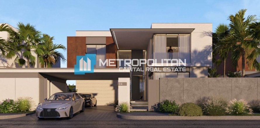 6 bedrooms Villa in Bavaria Town, Vietnam No. 113511