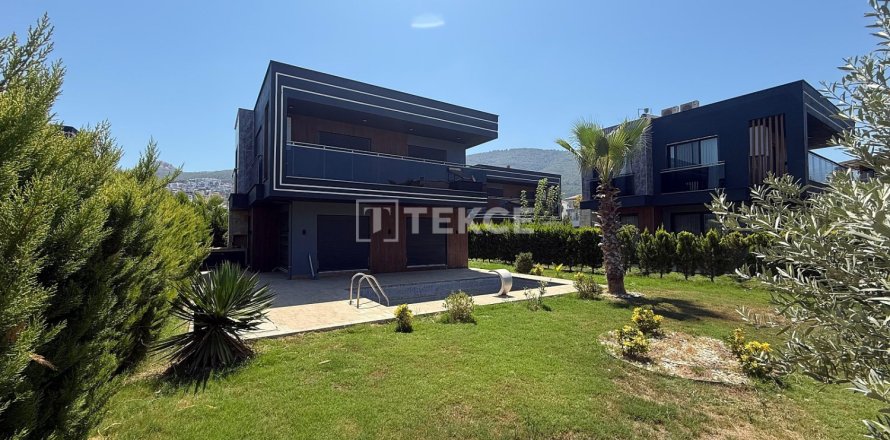 4 dormitorios Villa en Kusadasi, Turkey No. 98997