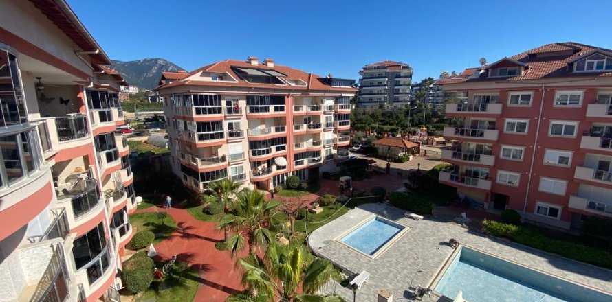5 rooms Apartment in Antalya, Turkey No. 21531