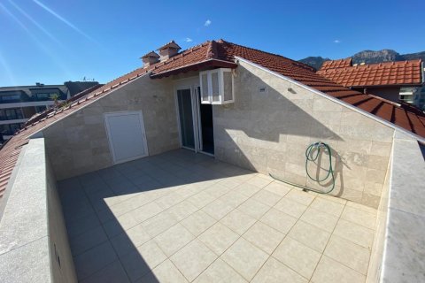 5 rooms Appartement à Dao Huu Canh, Vietnam No. 21531 28