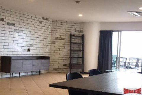 2 bedrooms Apartment in Pattaya, Thailand No. 96960 3