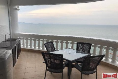 2 bedrooms Apartment in Pattaya, Thailand No. 96960 1