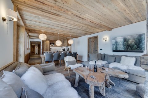 4 bedrooms Apartment in Val-d'Isere, France No. 99426 2