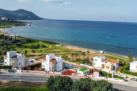 5 bedrooms House in Polis, Cyprus No. 29245 3