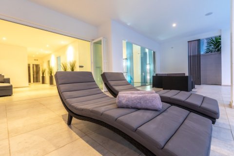 180m² Villa in Phuket, Thailand No. 97411 18