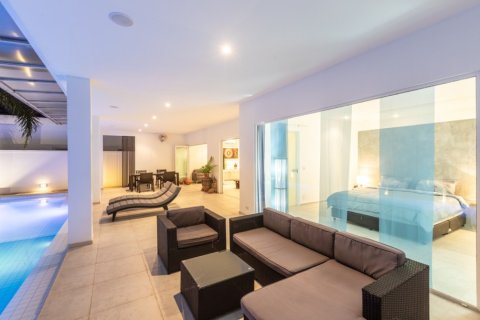 180m² Villa in Phuket, Thailand No. 97411 8