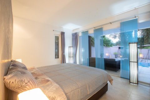 180m² Villa in Phuket, Thailand No. 97411 12