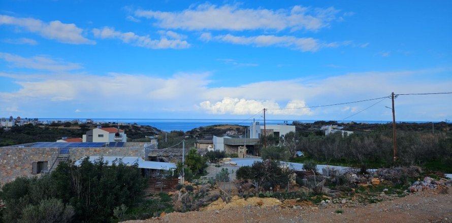 4021m² Land in Neapoli, Greece No. 108542