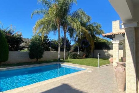 3 bedrooms Villa in Agios Tychonas, Cyprus No. 73369 3