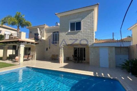 3 bedrooms Villa in Agios Tychonas, Cyprus No. 73369 4