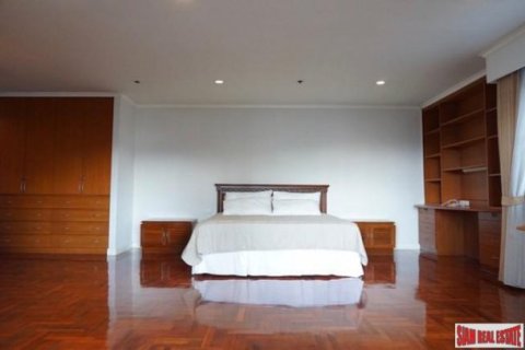 Дом с 3 спальнями в Бангкок, Таиланд №98264 9