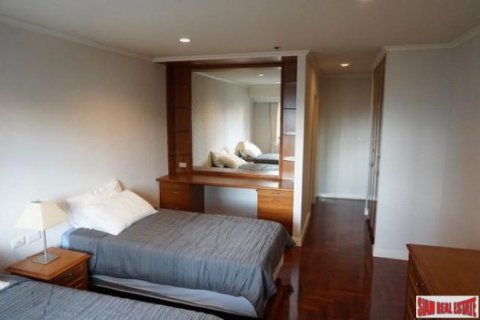 Дом с 3 спальнями в Бангкок, Таиланд №98264 6