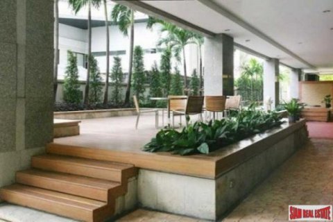 Дом с 3 спальнями в Бангкок, Таиланд №98264 5