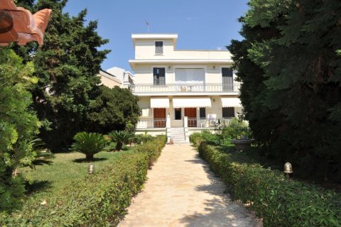 4 bedrooms House in Loutraki, Greece No. 57376 1