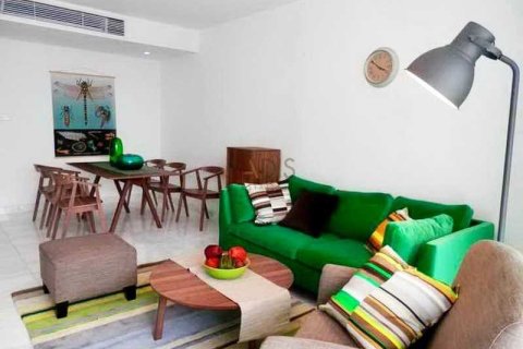 2 bedrooms Apartment in Limassol, Cyprus No. 101906 7