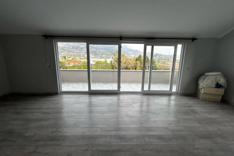 6 rooms Apartment in Mahmutlar, Turkey No. 21399