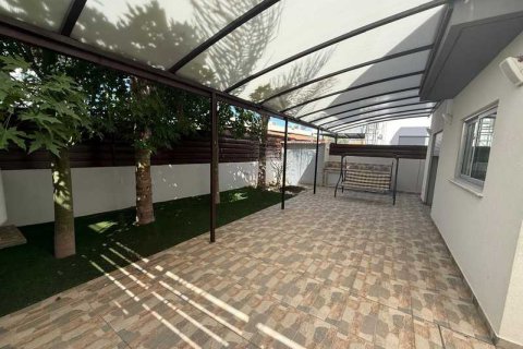 4 chambres House à Kato Polemidia, Cyprus No. 84342 3