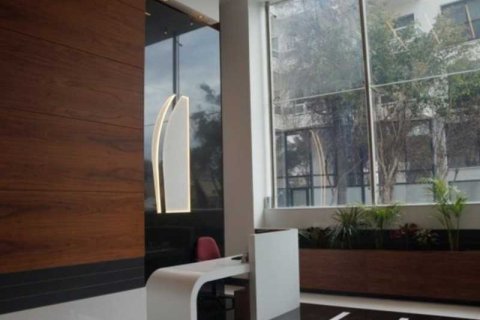 3 bedrooms Apartment in Agios Tychonas, Cyprus No. 32836 5