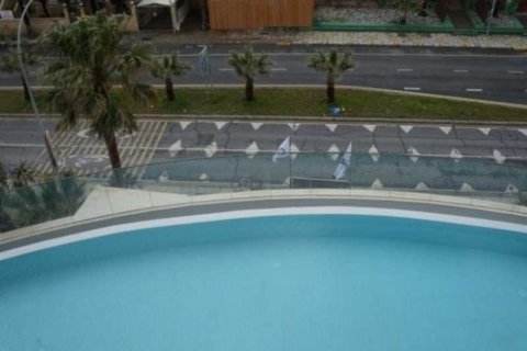 3 bedrooms Apartment in Agios Tychonas, Cyprus No. 32836 6