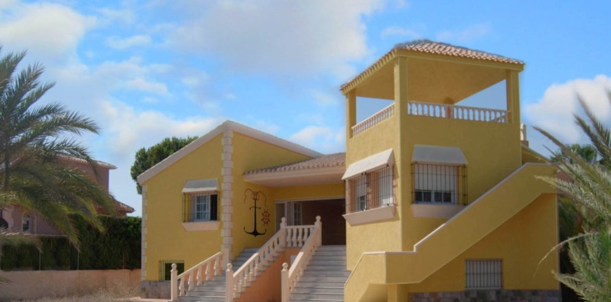 3 dormitorios Villa en La Manga del Mar Menor, Spain No. 111833