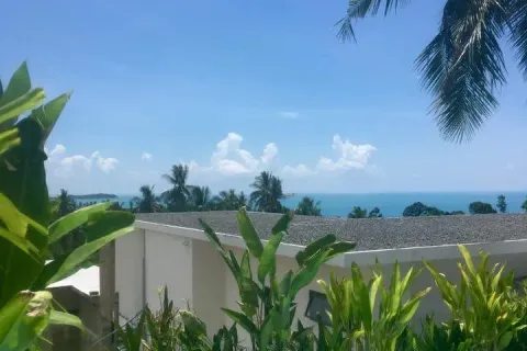 4 bedrooms Villa on the Chaweng Beach, Thailand No. 2808 14