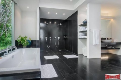 5 bedrooms Villa in Layan Beach, Thailand No. 95948 19