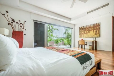 5 bedrooms Villa in Layan Beach, Thailand No. 95948 9