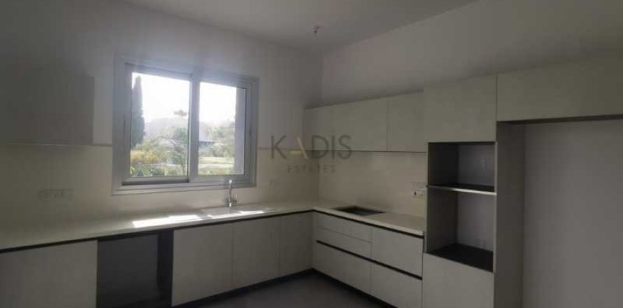 3 bedrooms Apartment in Agios Tychonas, Cyprus No. 79429