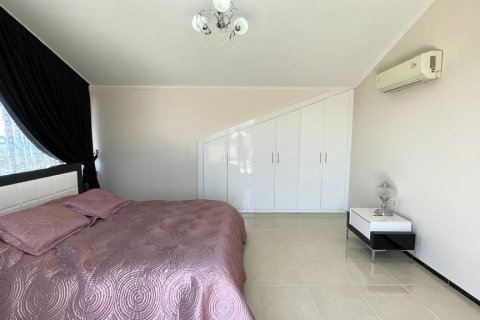 5 rooms Apartment in Tri Phuong, Vietnam No. 21437 13