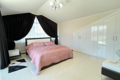 5 rooms Apartment in Tri Phuong, Vietnam No. 21437 15