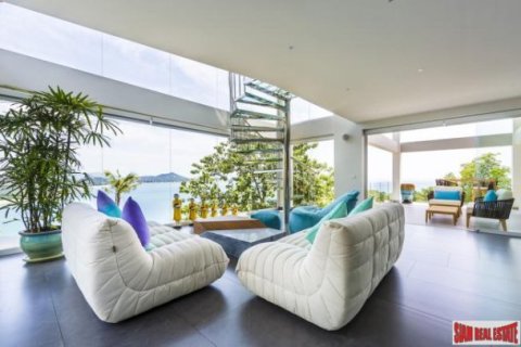 6 bedrooms Villa on the Chaweng Beach, Thailand No. 96224 10