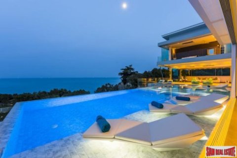 6 bedrooms Villa on the Chaweng Beach, Thailand No. 96224 23