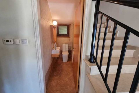 5 bedrooms House in Paralimni, Cyprus No. 39853 14