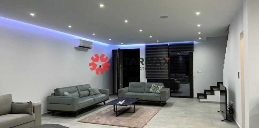 3 bedrooms House in Pyla, Cyprus No. 82066