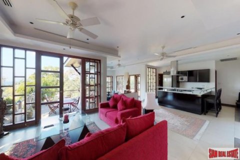 5 bedrooms Villa in Kamala, Thailand No. 97229 11