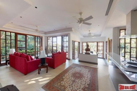 5 bedrooms Villa in Kamala, Thailand No. 97229 4