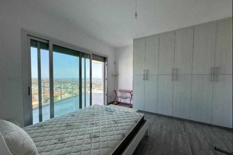 5 bedrooms House in Agios Athanasios, Cyprus No. 29955 3