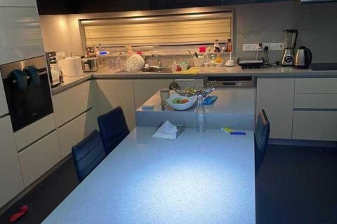 5 bedrooms House in Agios Athanasios, Cyprus No. 29955 4