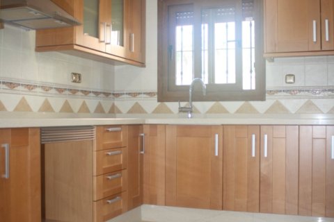 3 bedrooms Villa in Torrevieja, Spain No. 112146