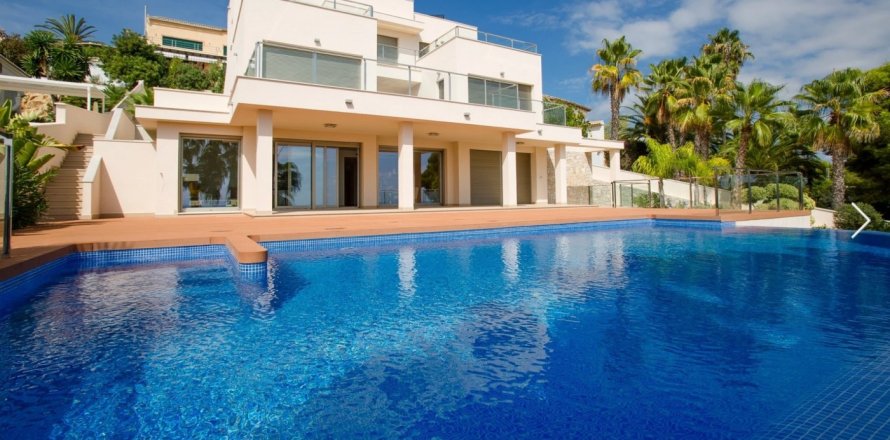 4 dormitorios Villa en Moraira, Spain No. 111768
