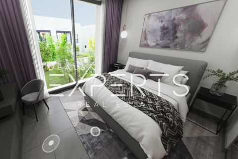 3 bedrooms Townhouse in Thach Than, Vietnam No. 86029 5