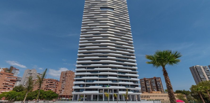 3 bedrooms Apartment in Benidorm, Spain No. 126234