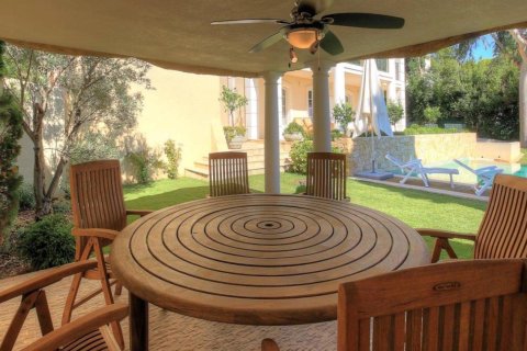 Вилла с 3 спальнями в Антиб, Франция №67348 7