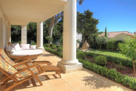 Вилла с 3 спальнями в Антиб, Франция №67348 5