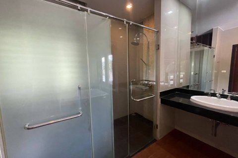 4 bedrooms House in Chiang Mai, Thailand No. 97769 7