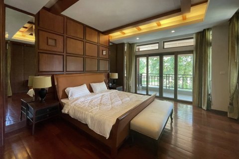 4 bedrooms House in Chiang Mai, Thailand No. 97769 12