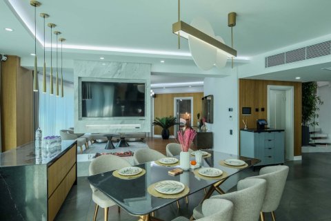 Квартира с 4 спальнями в Анталья, Турция №124920