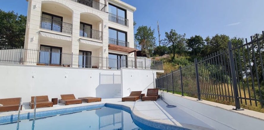 4 chambres House à Budva, Montenegro No. 104795