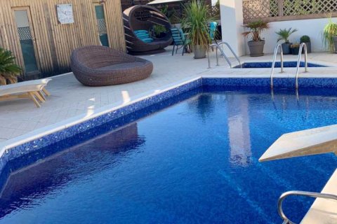 3 bedrooms Apartment in Limassol, Cyprus No. 102833 4